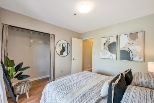 2143 Upland Drive, Vancouver, BC - Indoor Photo Showing Bedroom