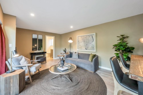 2143 Upland Drive, Vancouver, BC - Indoor