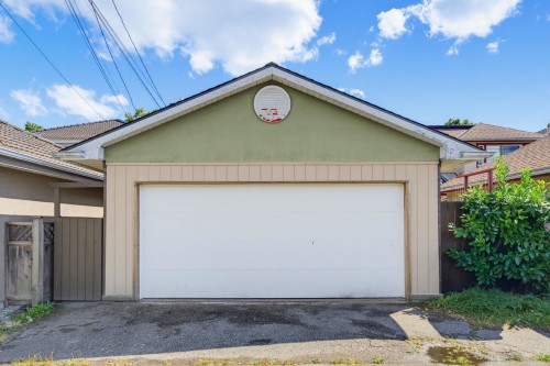 2143 Upland Drive, Vancouver, BC - Outdoor