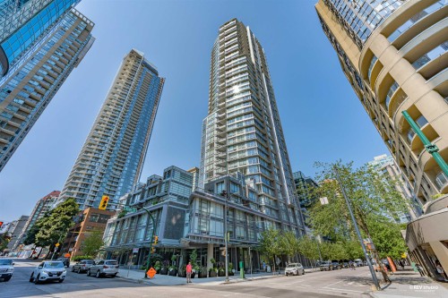 3504-1283 Howe Street  Vancouver, BC V6Z 0E3