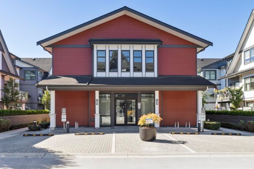 19-19451 Sutton Avenue, Pitt Meadows, BC - Outdoor