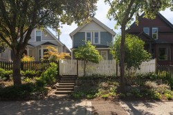 618 Union Street  Vancouver, BC V6A 2B9