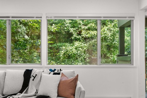 879 Westview Crescent, North Vancouver, BC - Indoor