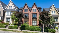1-3439 Roxton Avenue  Coquitlam, BC V3B 3H7