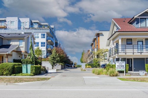 58-10199 River Drive, Richmond, BC - Outdoor With Balcony With Facade