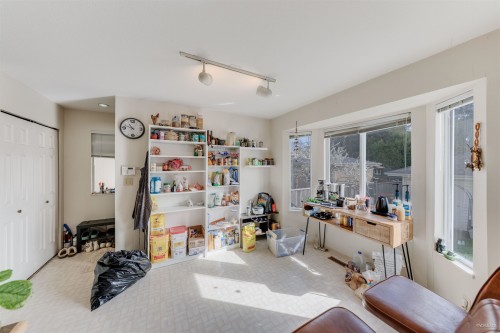 5592 Elizabeth Street, Vancouver, BC - Indoor