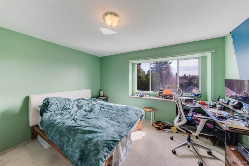 5592 Elizabeth Street, Vancouver, BC - Indoor Photo Showing Bedroom