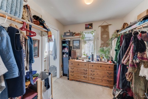 5592 Elizabeth Street, Vancouver, BC - Indoor With Storage