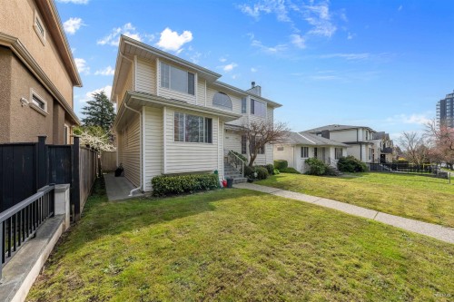 5592 Elizabeth Street, Vancouver, BC - Outdoor