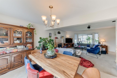 5592 Elizabeth Street, Vancouver, BC - Indoor Photo Showing Dining Room