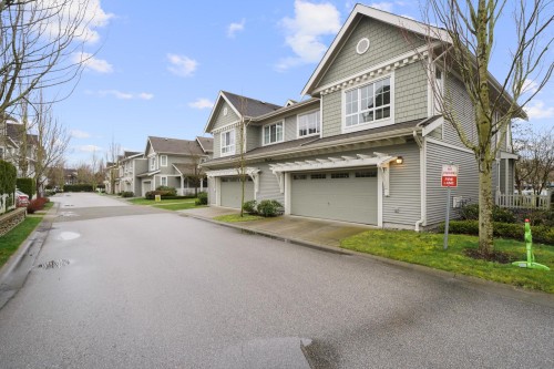 17-5510 Admiral Way, Delta, BC - Outdoor With Facade
