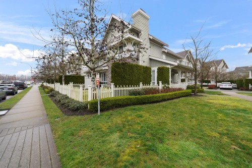17-5510 Admiral Way, Delta, BC - Outdoor