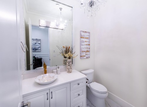 6200 Goldsmith Drive, Richmond, BC - Indoor Photo Showing Bathroom
