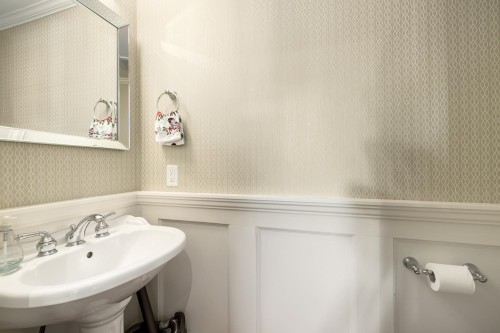 3244 1St Avenue W, Vancouver, BC - Indoor Photo Showing Bathroom