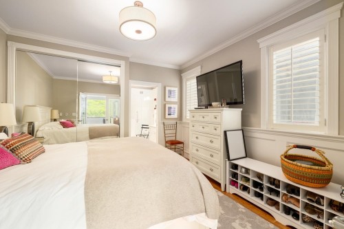 3244 1St Avenue W, Vancouver, BC - Indoor Photo Showing Bedroom