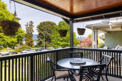 3244 1St Avenue W, Vancouver, BC - Outdoor With Exterior