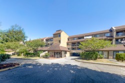 401-8120 Colonial Drive  Richmond, BC V7C 4V2