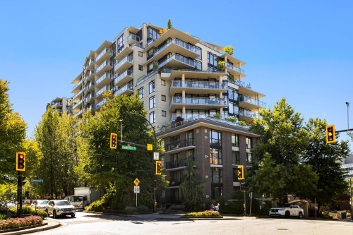 205-175 1st Street W North Vancouver, BC V7M 3N9