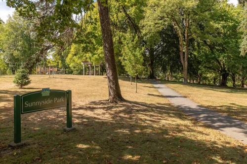 1194 18Th Avenue E, Vancouver, BC - Outdoor With View