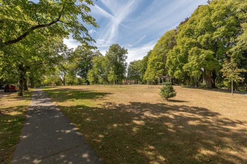 1194 18Th Avenue E, Vancouver, BC - Outdoor With View