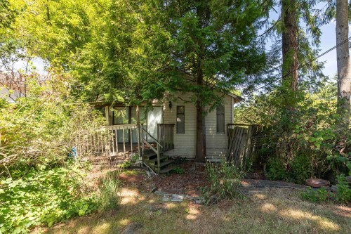 1194 18Th Avenue E, Vancouver, BC - Outdoor