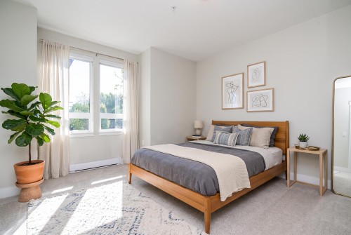303-1768 55A Street, Delta, BC - Indoor Photo Showing Bedroom