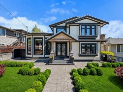 7626 Hedley Avenue Burnaby, BC V5E 2R3