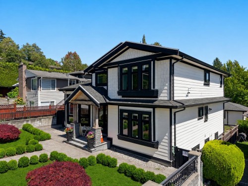 7626 Hedley Avenue, Burnaby, BC - Outdoor