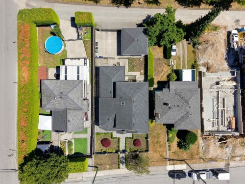 7626 Hedley Avenue, Burnaby, BC - Outdoor
