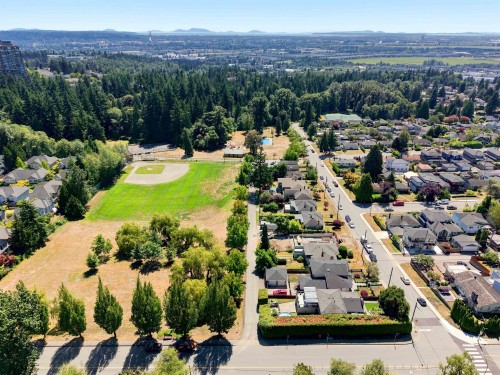 7626 Hedley Avenue, Burnaby, BC - Outdoor With View