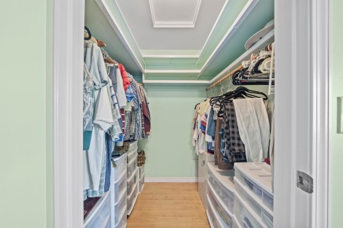 10631 Trepassey Drive, Richmond, BC - Indoor With Storage