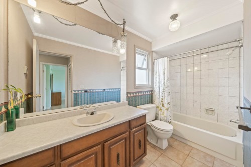 10631 Trepassey Drive, Richmond, BC - Indoor Photo Showing Bathroom
