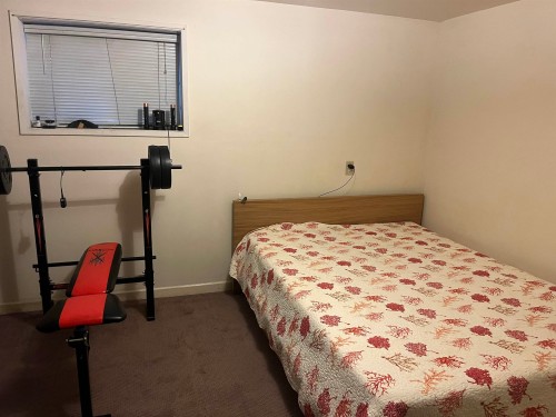 4042 Nootka Street, Vancouver, BC - Indoor Photo Showing Bedroom