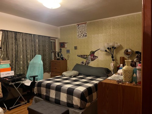 4042 Nootka Street, Vancouver, BC - Indoor Photo Showing Bedroom