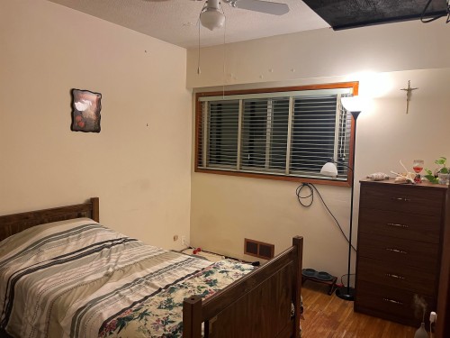 4042 Nootka Street, Vancouver, BC - Indoor Photo Showing Bedroom