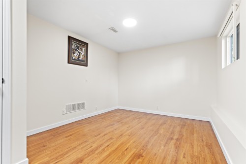 3755 Coast Meridian Road, Port Coquitlam, BC - Indoor Photo Showing Other Room