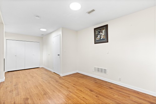 3755 Coast Meridian Road, Port Coquitlam, BC - Indoor Photo Showing Other Room