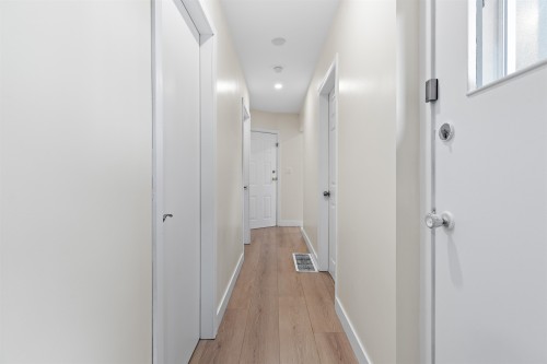 3755 Coast Meridian Road, Port Coquitlam, BC - Indoor Photo Showing Other Room