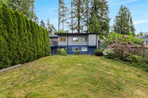 3755 Coast Meridian Road, Port Coquitlam, BC - Outdoor