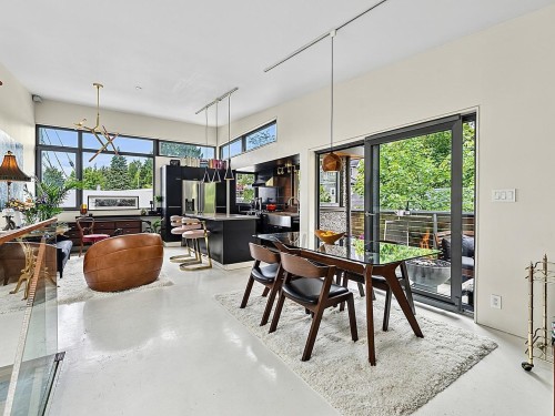 1557 20Th Avenue E, Vancouver, BC - Indoor Photo Showing Dining Room