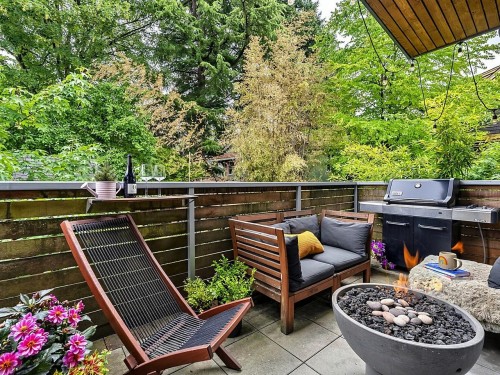 1557 20Th Avenue E, Vancouver, BC - Outdoor With Deck Patio Veranda With Exterior