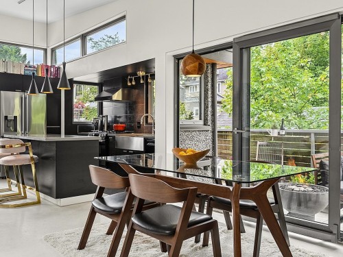 1557 20Th Avenue E, Vancouver, BC - Indoor Photo Showing Dining Room