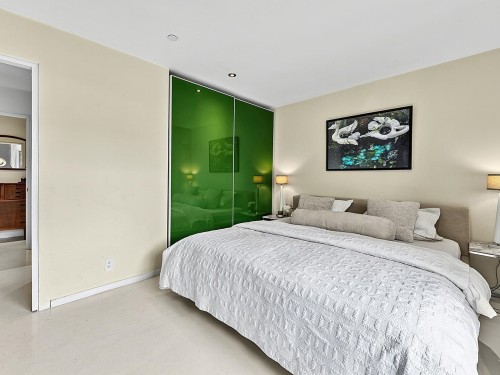 1557 20Th Avenue E, Vancouver, BC - Indoor Photo Showing Bedroom
