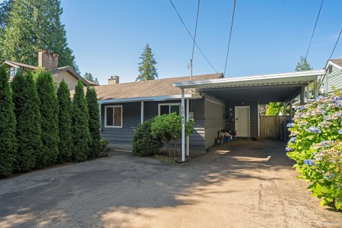 1043 Belvedere Drive, North Vancouver, BC - Outdoor