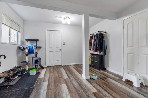 2225 Kaptey Avenue, Coquitlam, BC - Indoor