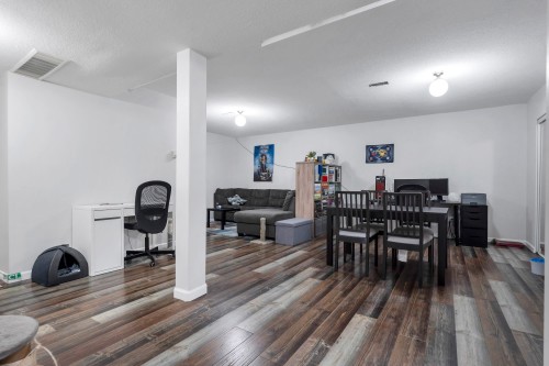 2225 Kaptey Avenue, Coquitlam, BC - Indoor