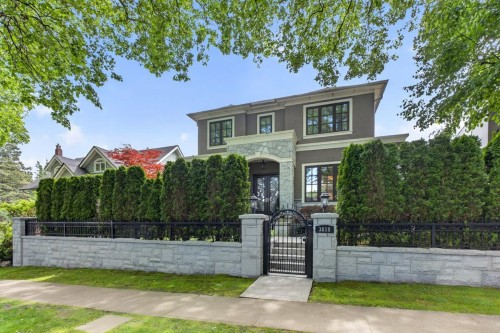 3818 Broadway W, Vancouver, BC - Outdoor