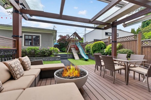 3818 Broadway W, Vancouver, BC - Outdoor With Deck Patio Veranda