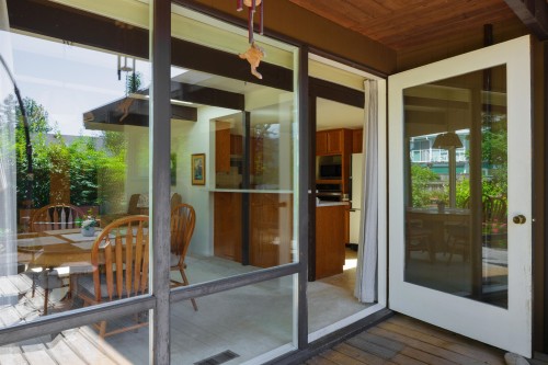 4568 Marineview Crescent, North Vancouver, BC - Outdoor With Exterior