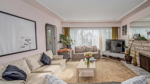 5433 Ash Street, Vancouver, BC - Indoor Photo Showing Living Room